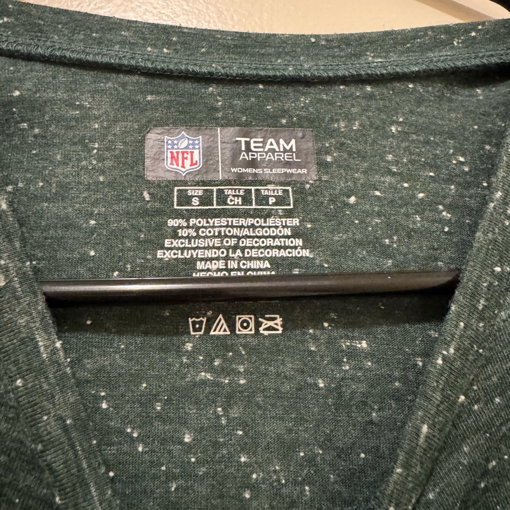 Green Bay Packers T-Shirt - Picture 3 of 3